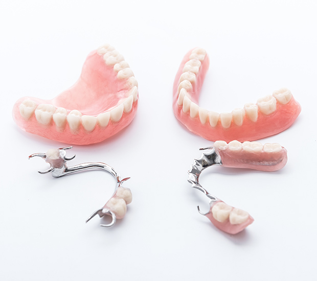 Union Dentures and Partial Dentures